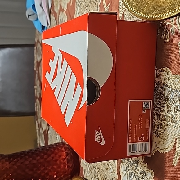 Nike Dunk High SE GS “Athletic Club”- Size: 5Y / 6.5 for Women. - Picture 6 of 6